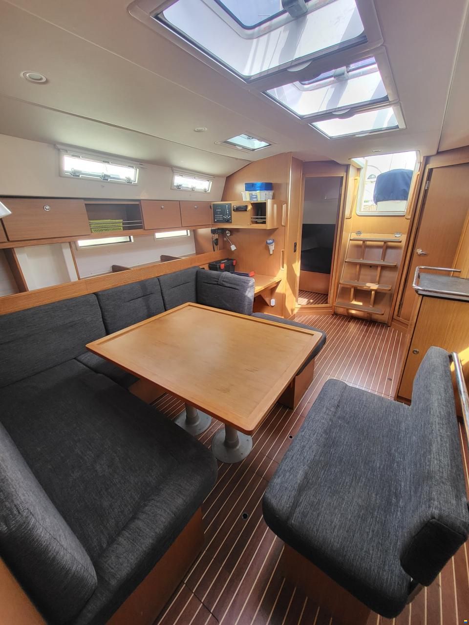 Bavaria CRUISER 45