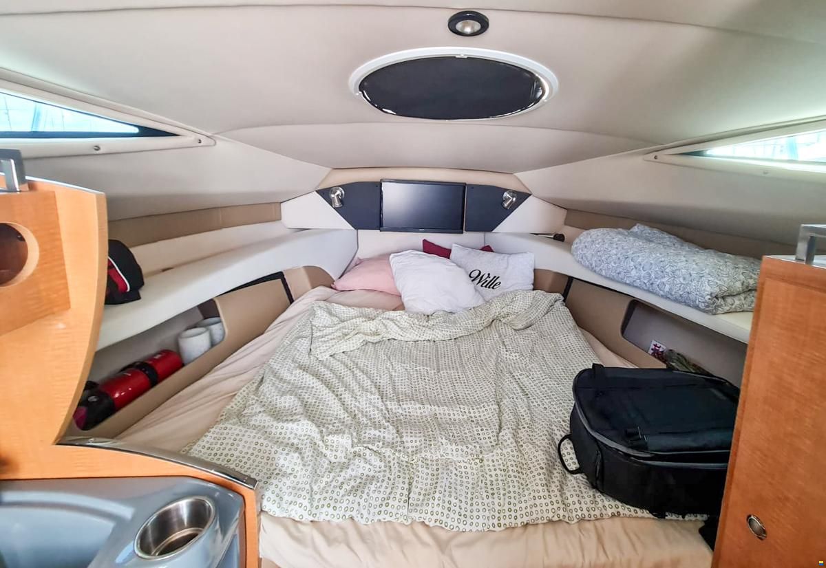 Larson Cabrio 285