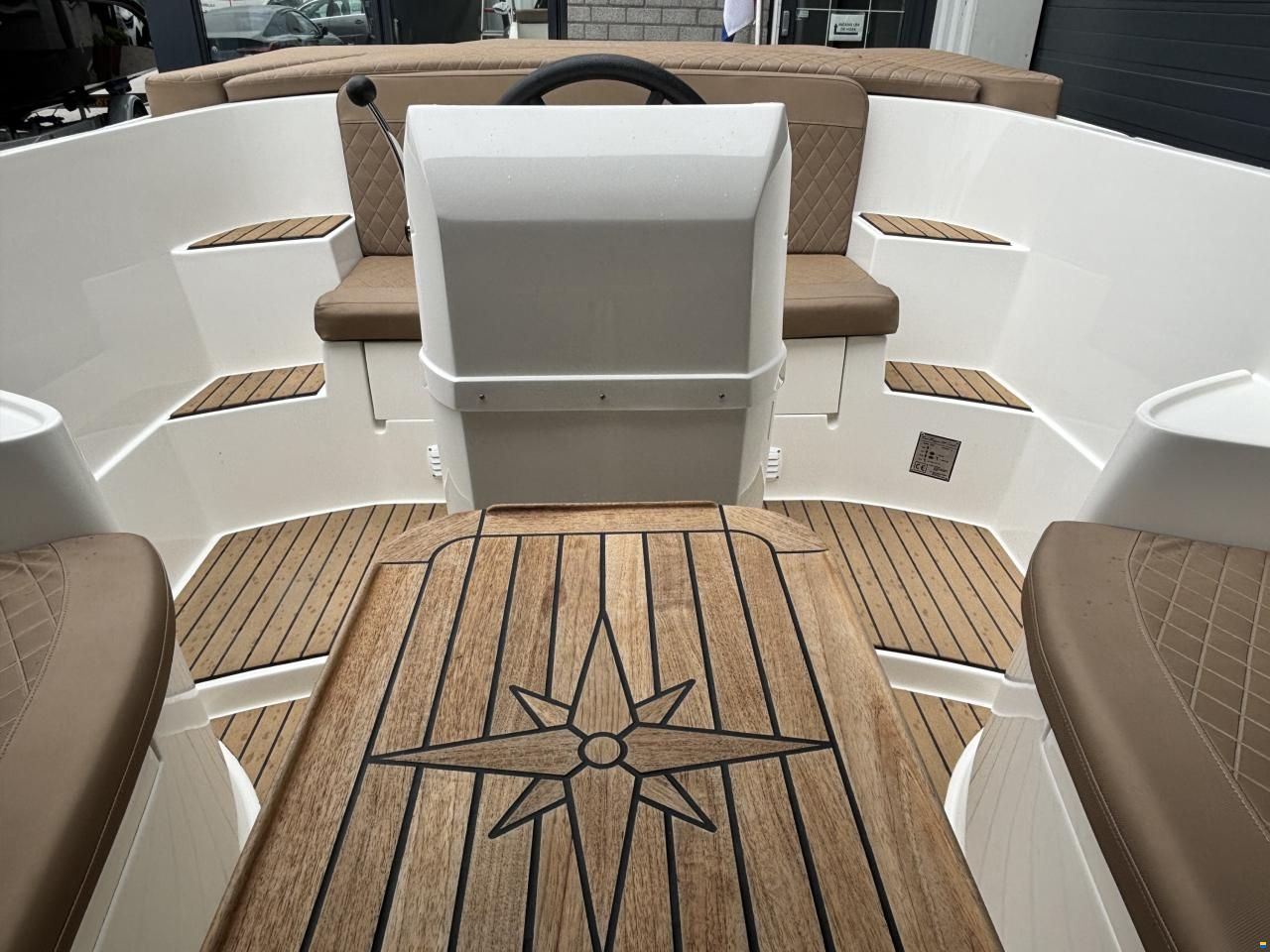 Oud Huijzer 616 Tender