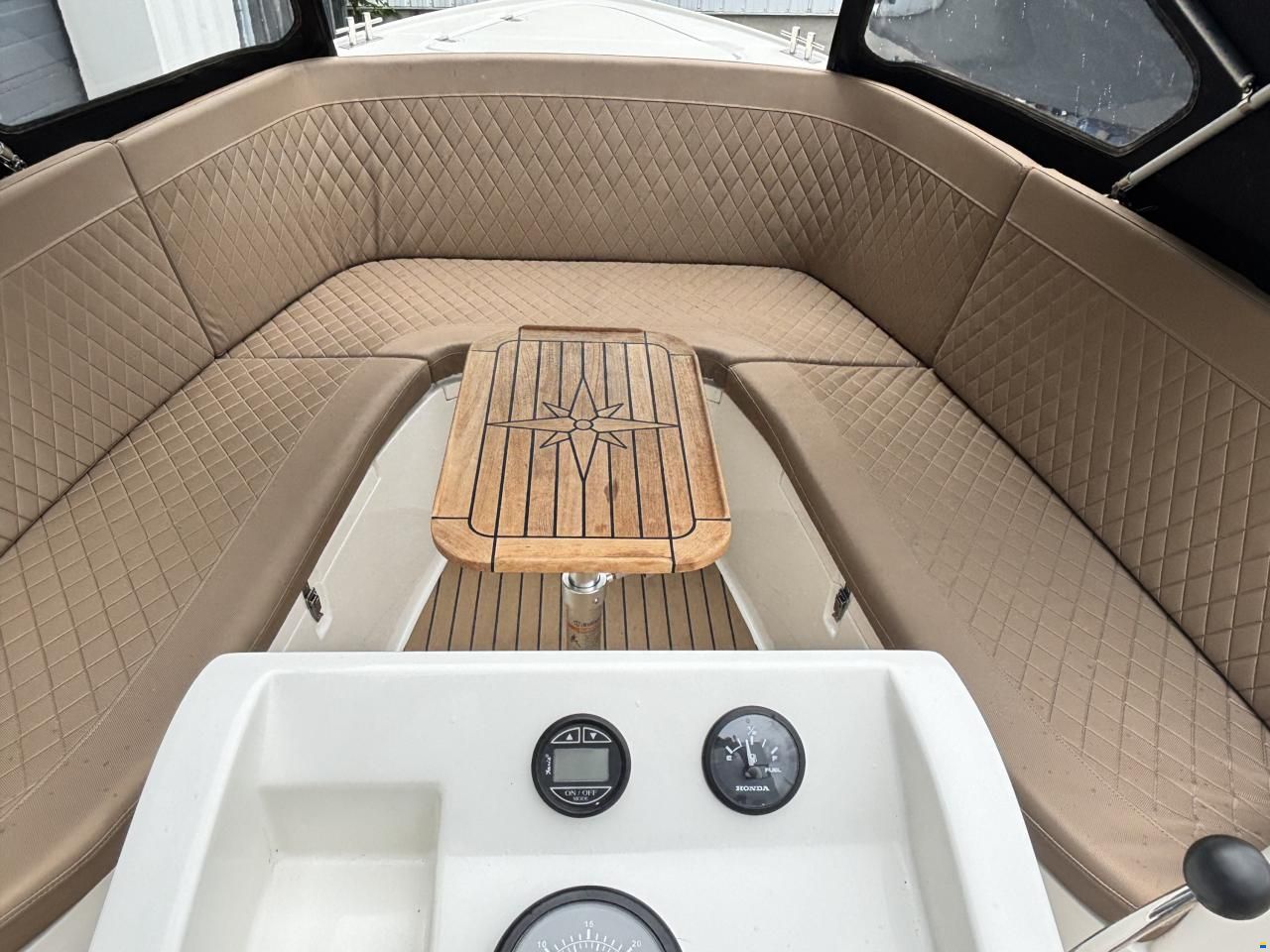 Oud Huijzer 616 Tender