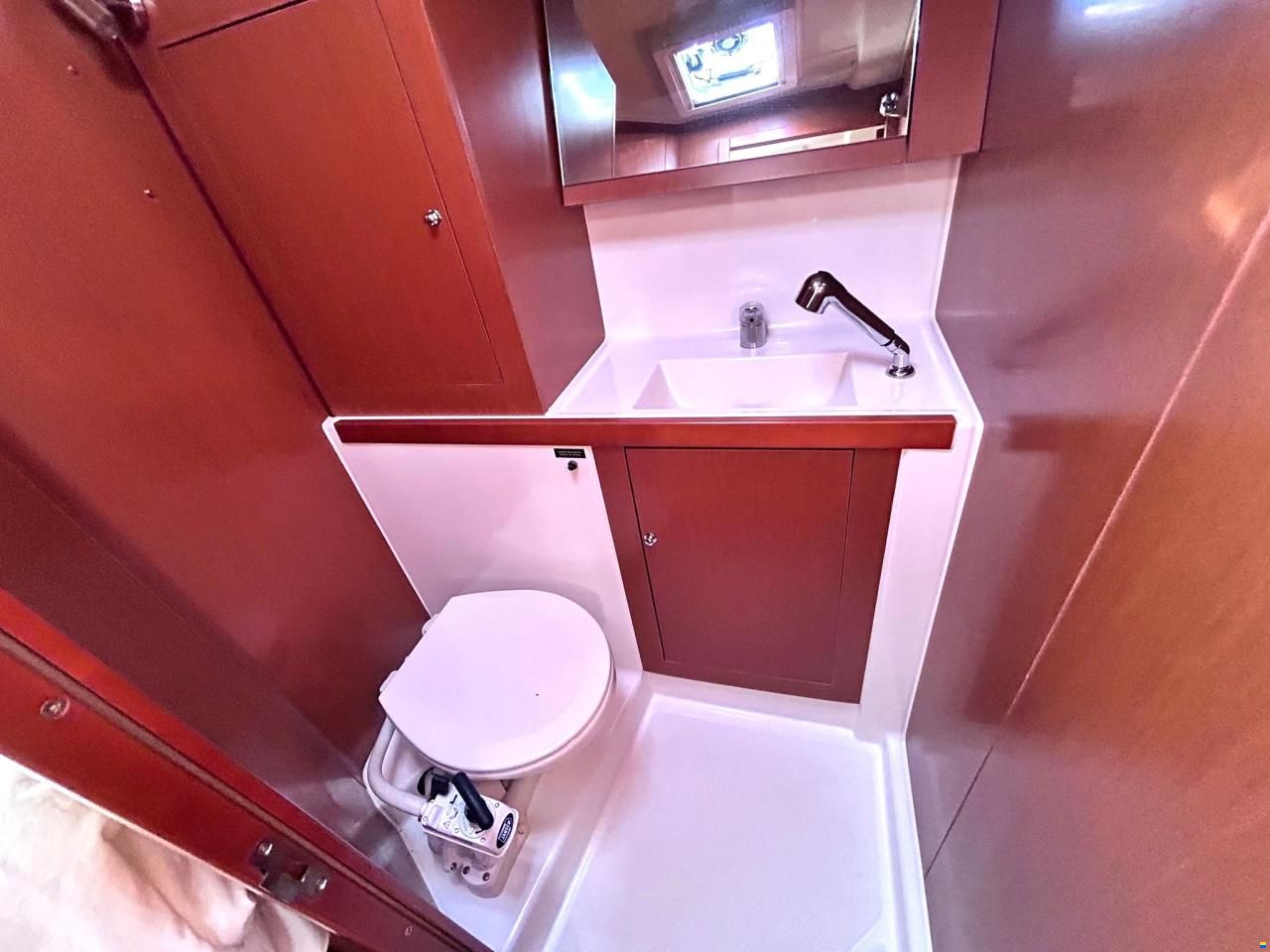 Beneteau Oceanis 41.1