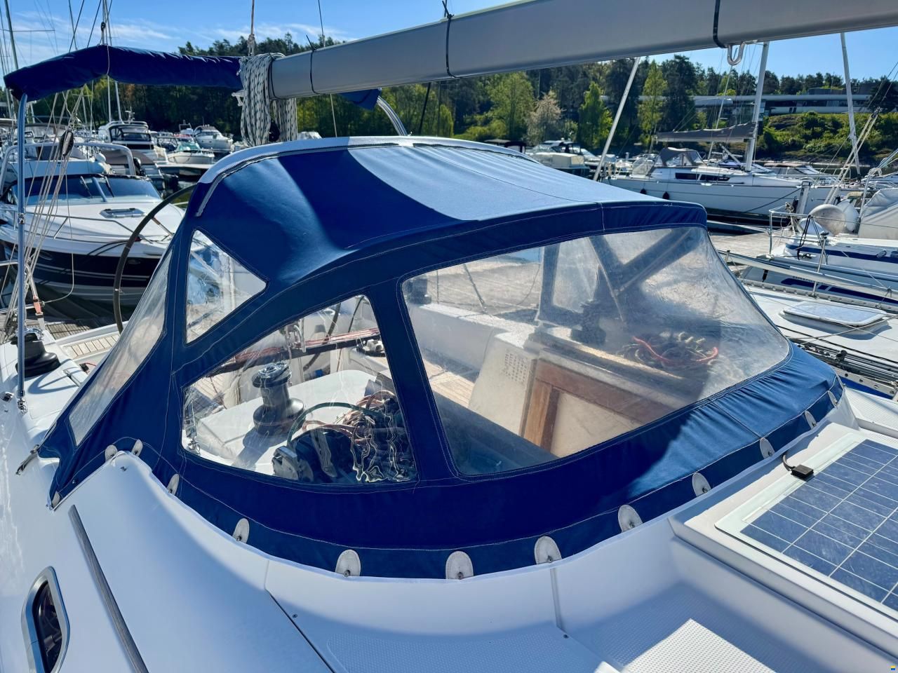 Hanse 370