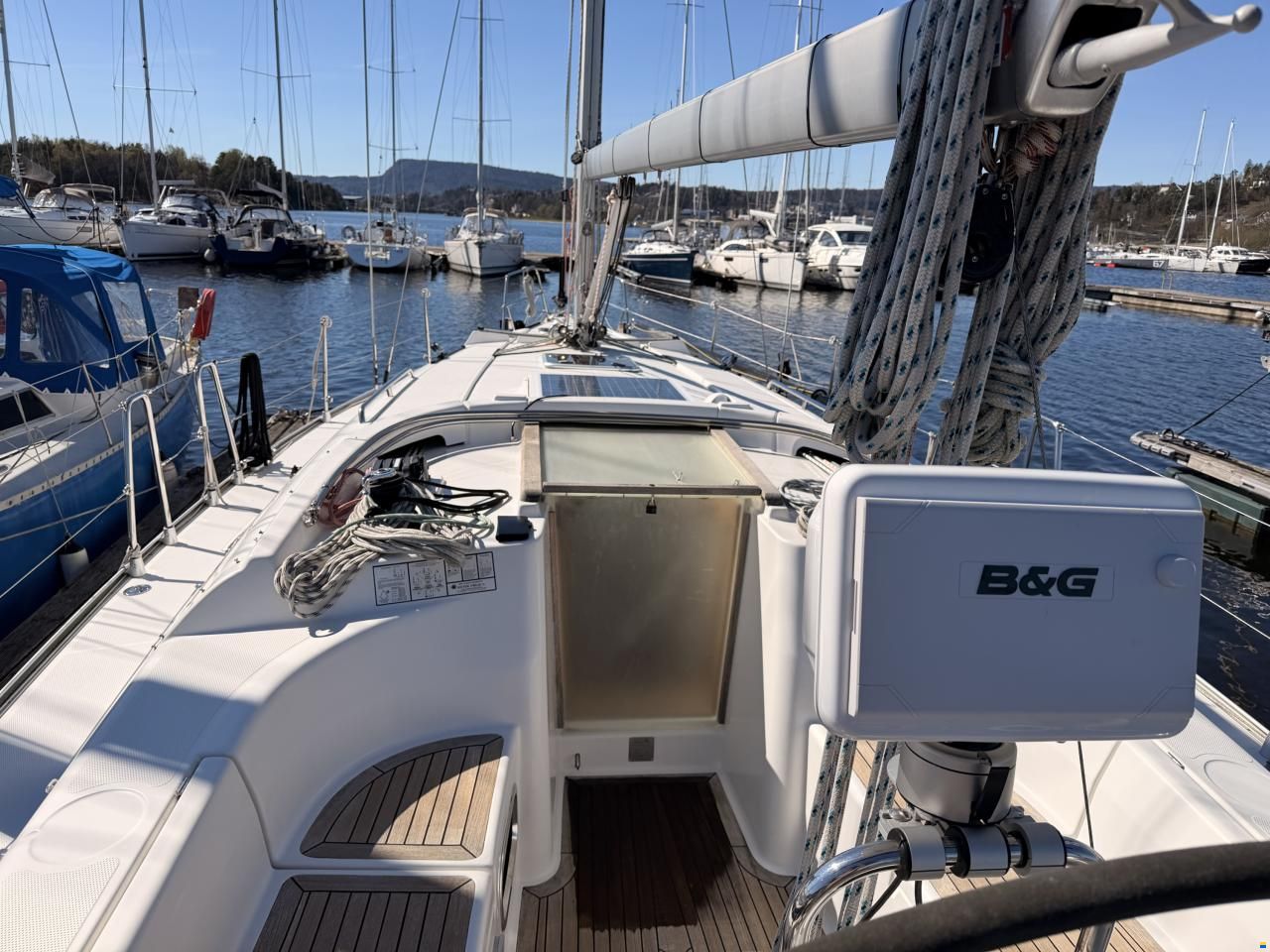 Hanse 370