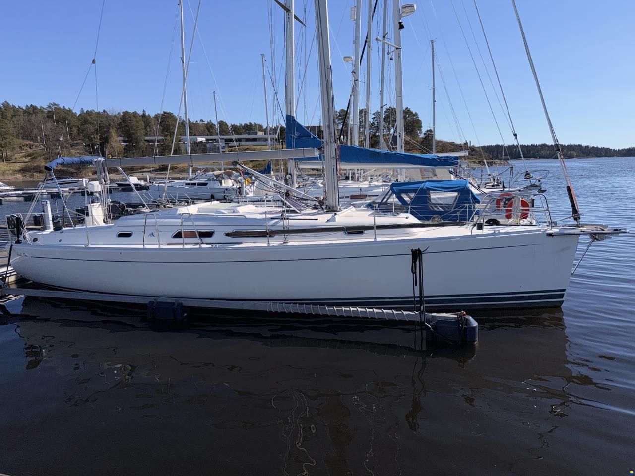 Hanse 370