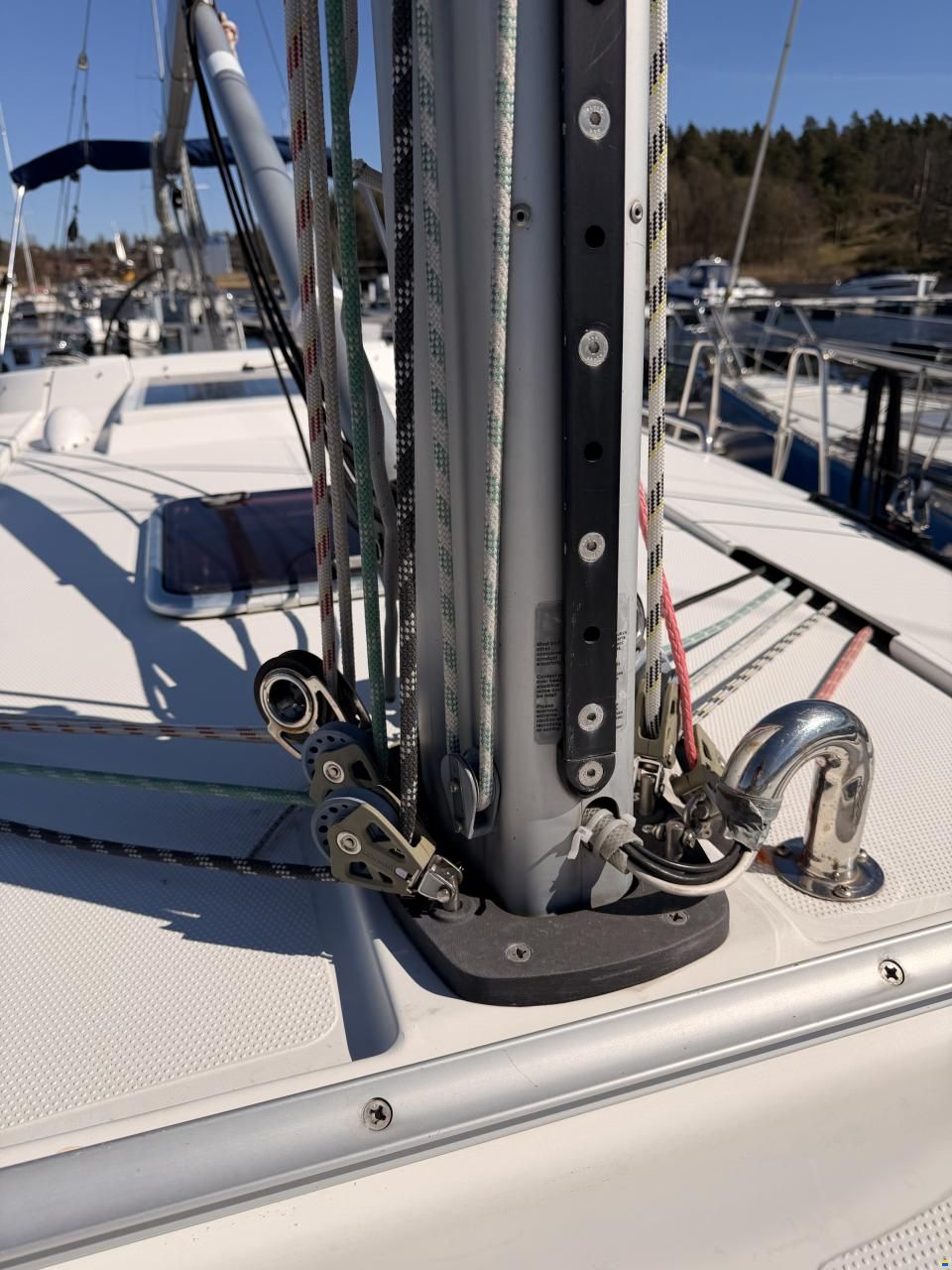Hanse 370