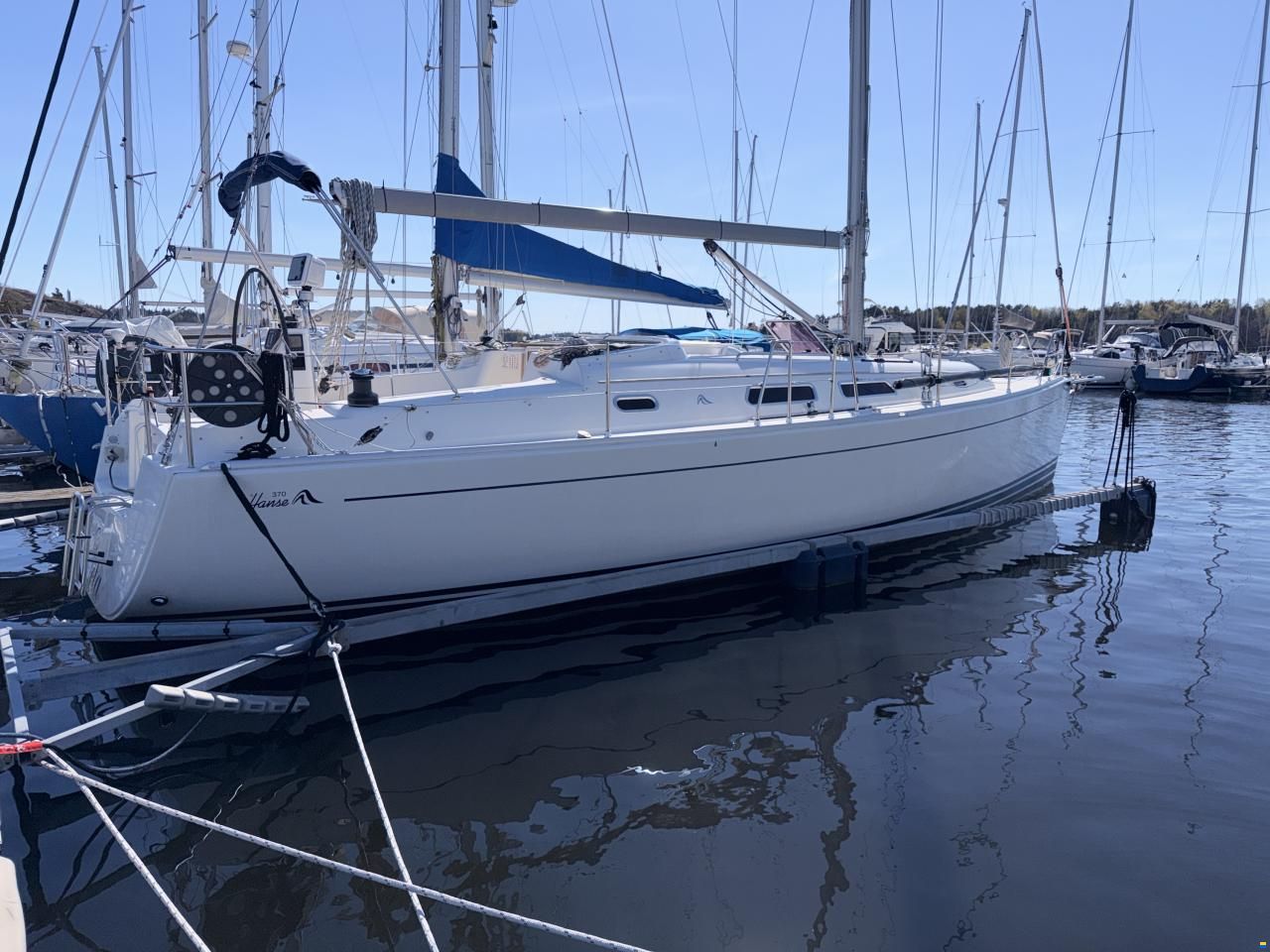 Hanse 370