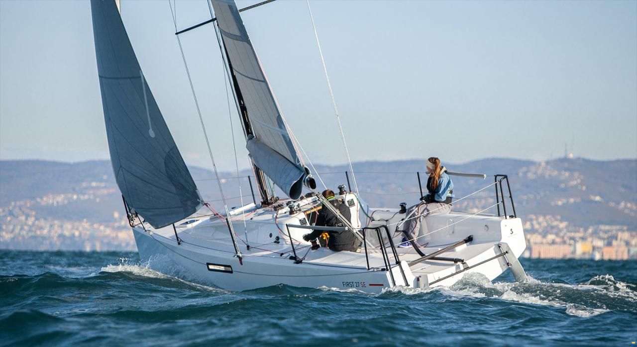 Beneteau First 27SE