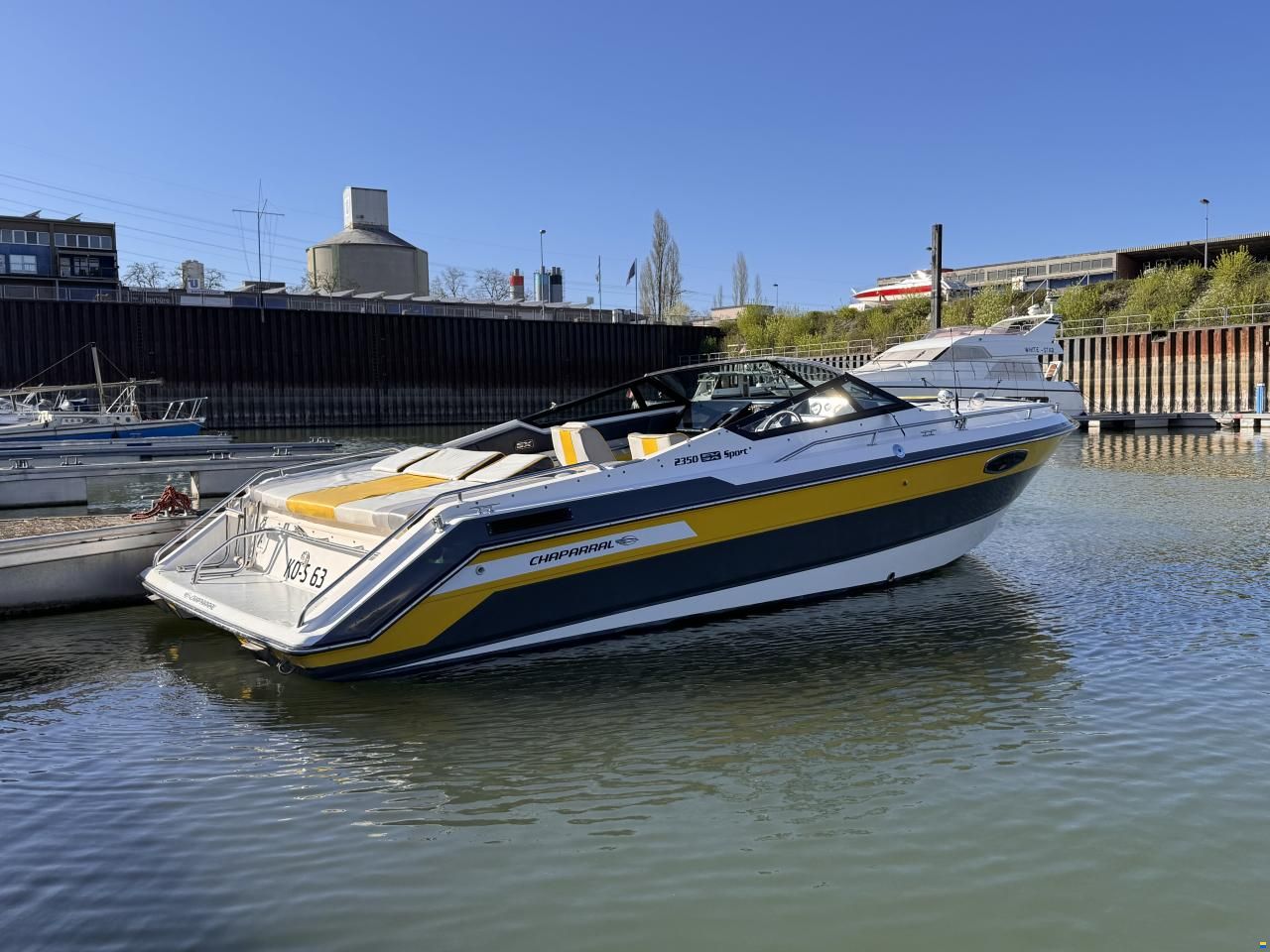 Chaparral 2350sx Sport