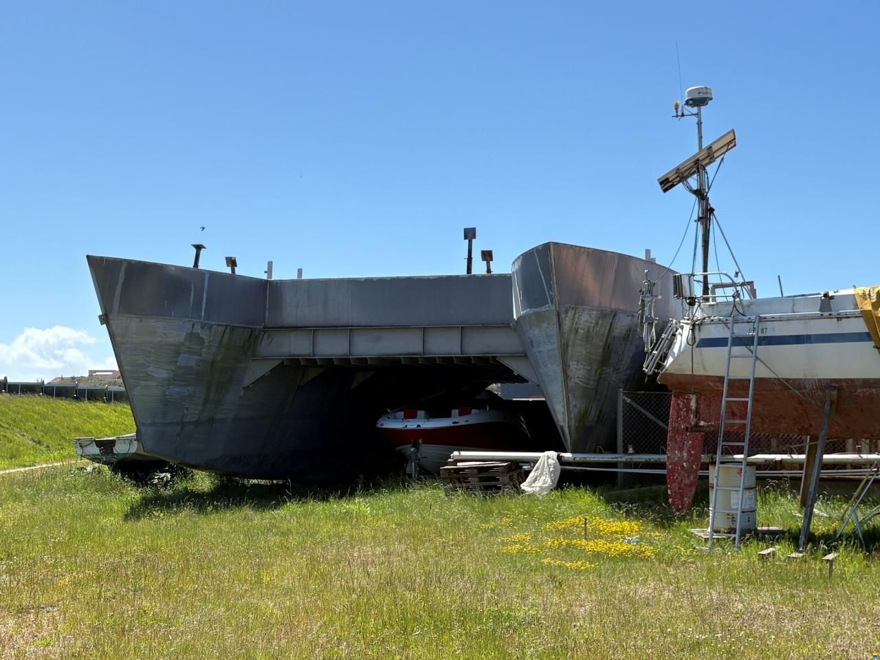 30m catamaran project
