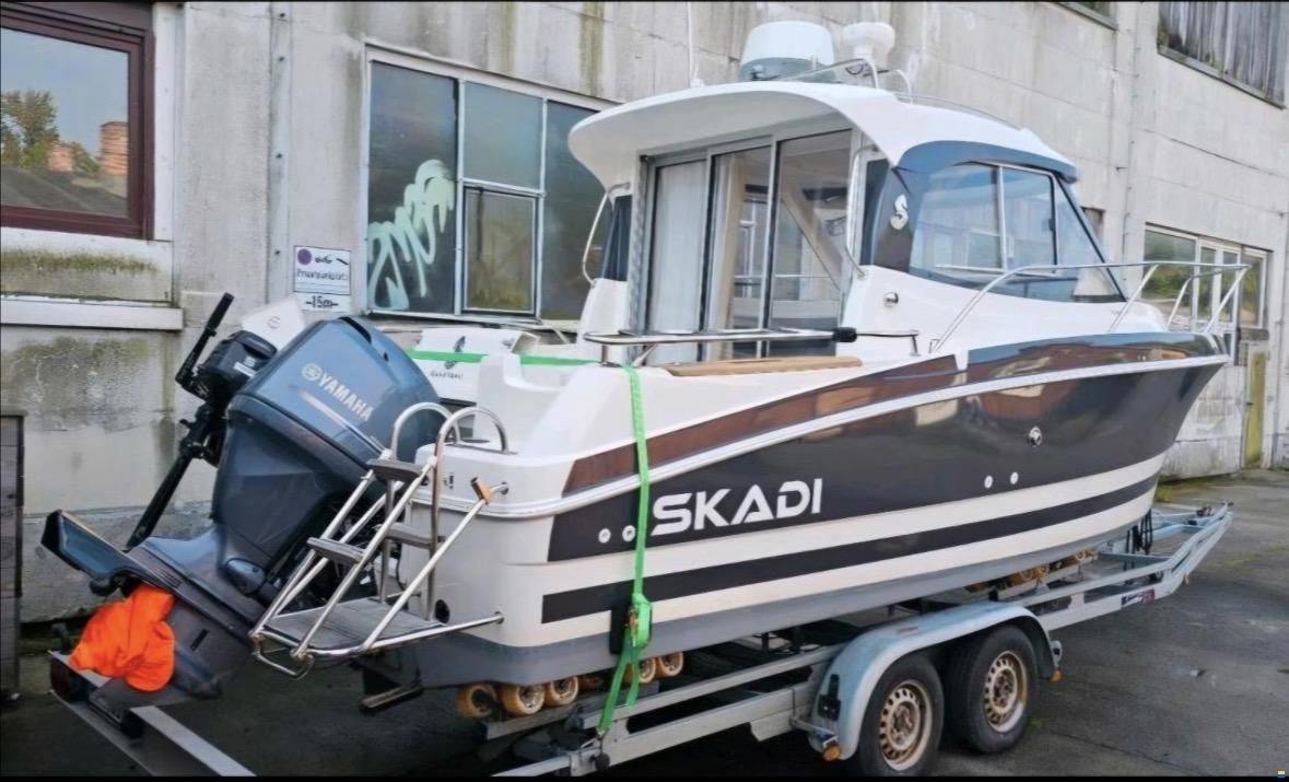 Beneteau Antares 6.80