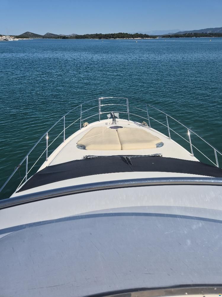 Azimut 53 FLY