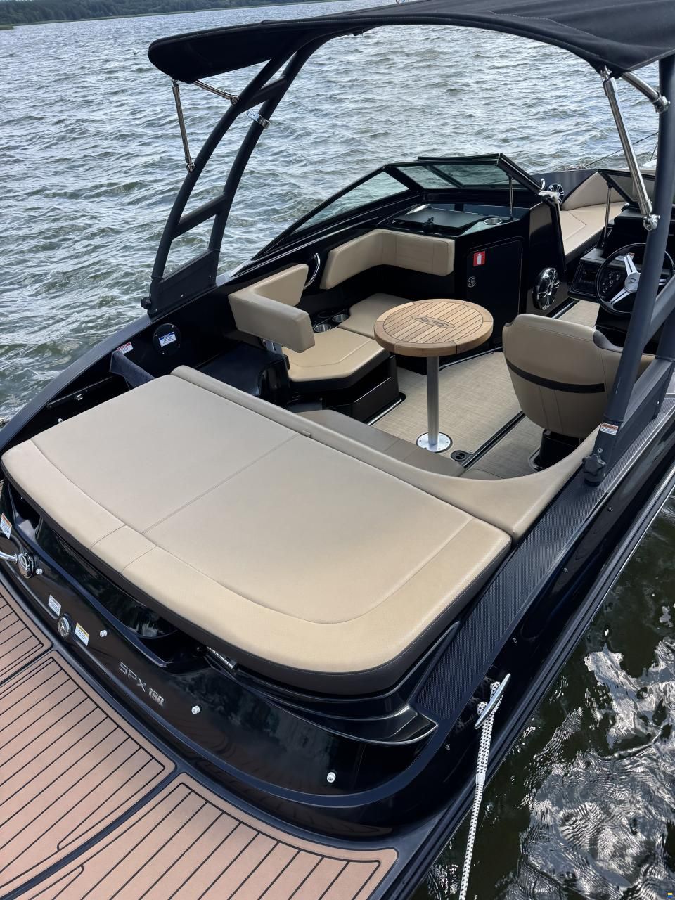Sea Ray 190 SPX