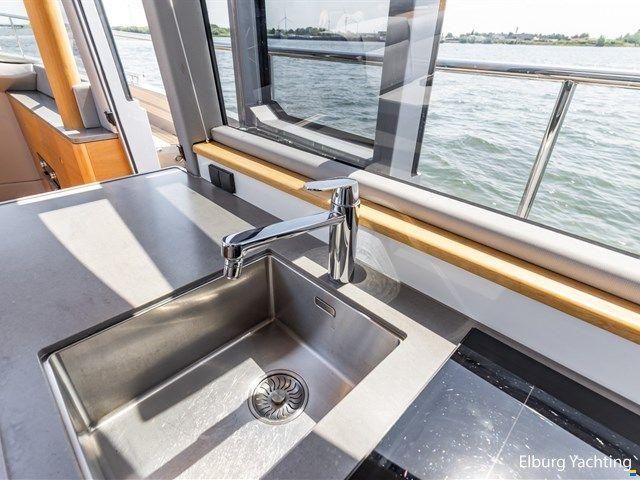 Steeler Yachts 52S Performance - Ella