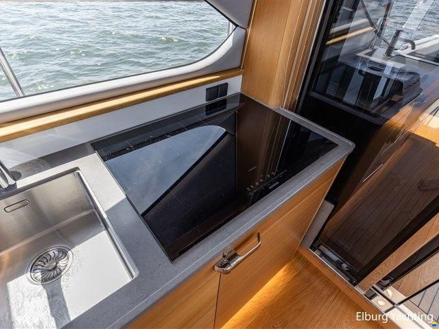 Steeler Yachts 52S Performance - Ella