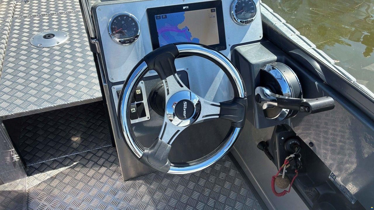 SilverYacht Shark BRx