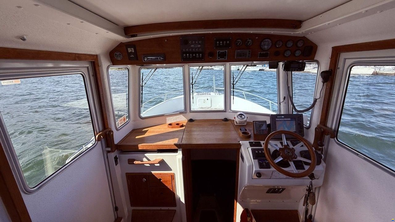 Minor 27