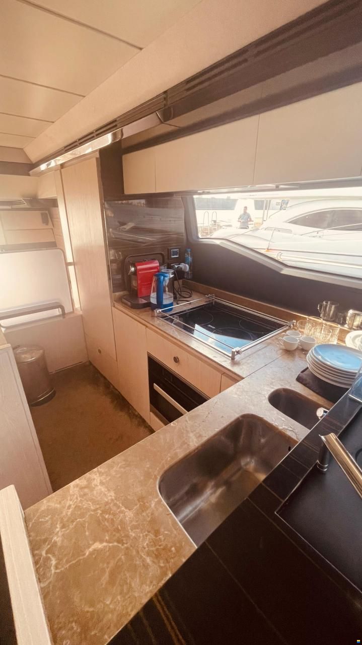 Azimut 66 Flybridge