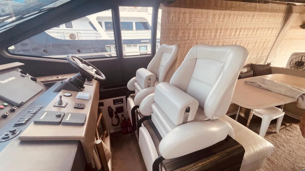 Azimut 66 Flybridge