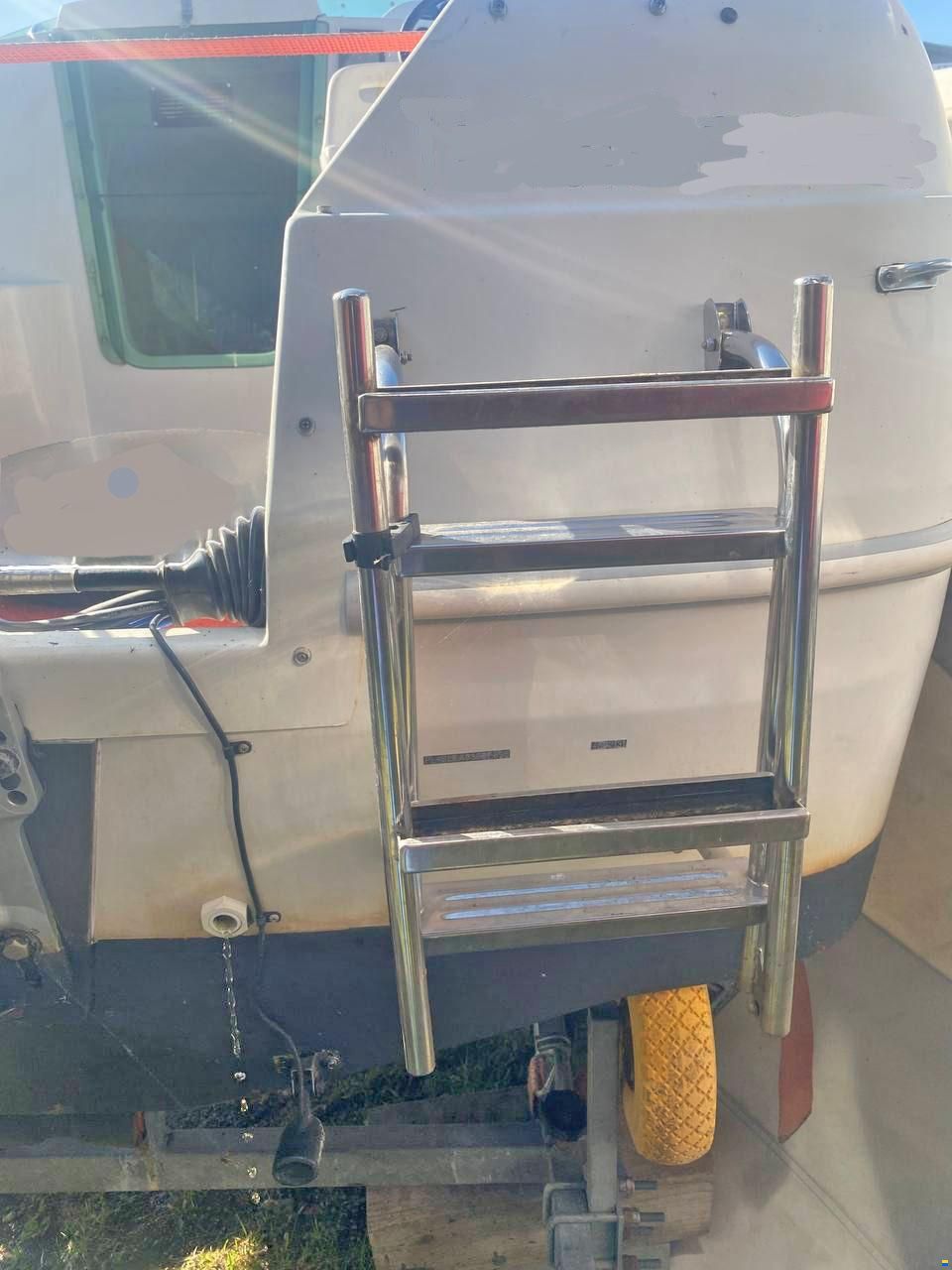 Quicksilver Cabin 435