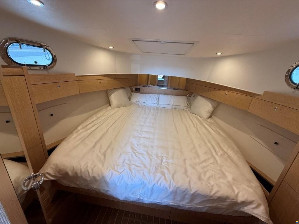 Sasga Yachts Menorquin 35
