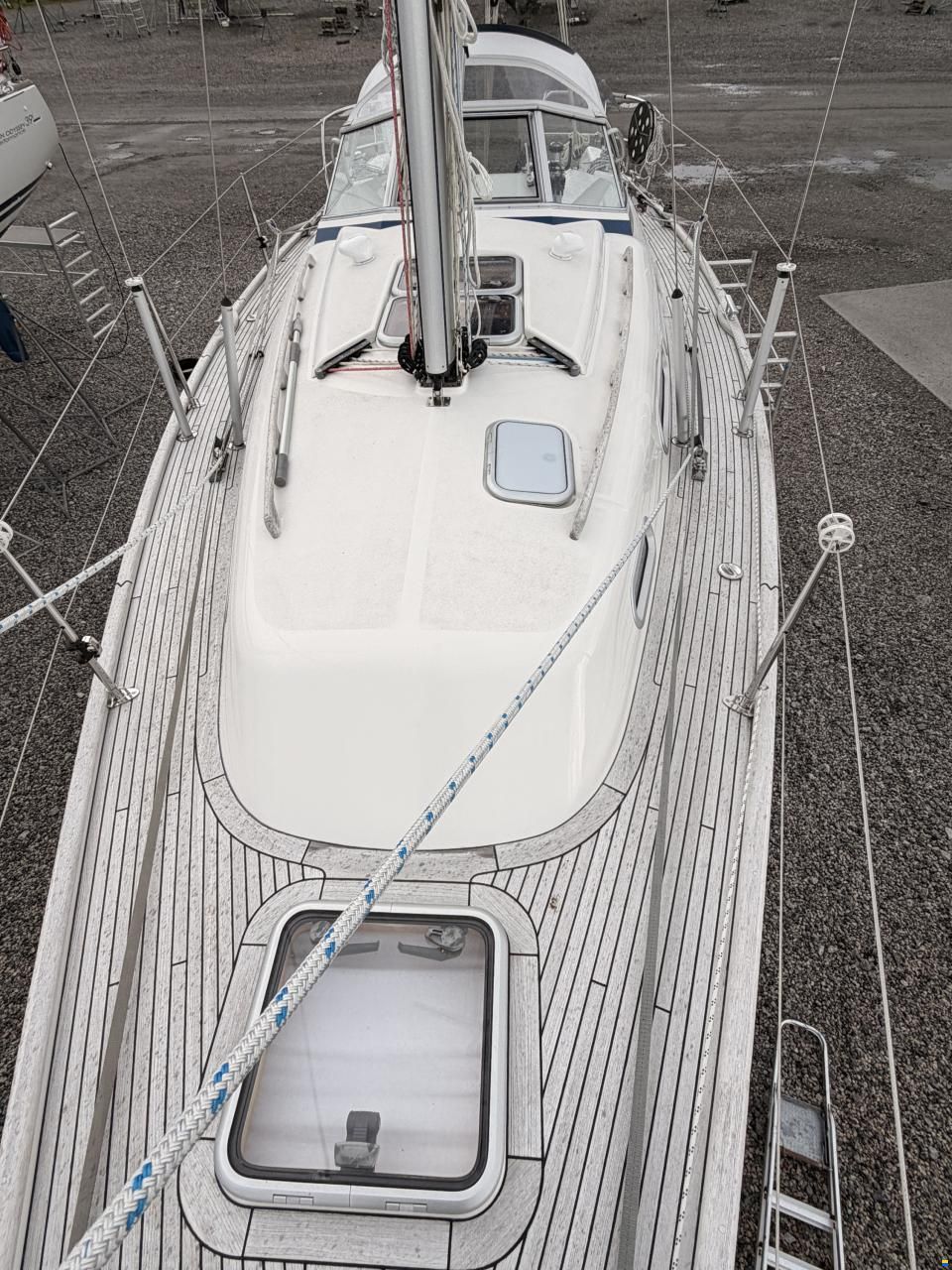 Hallberg-Rassy 310