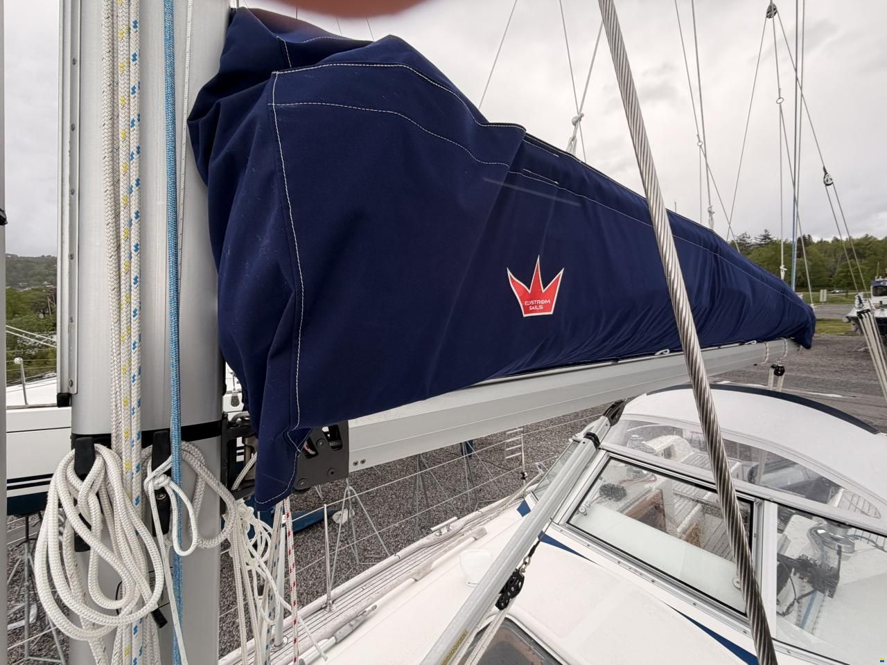 Hallberg-Rassy 310