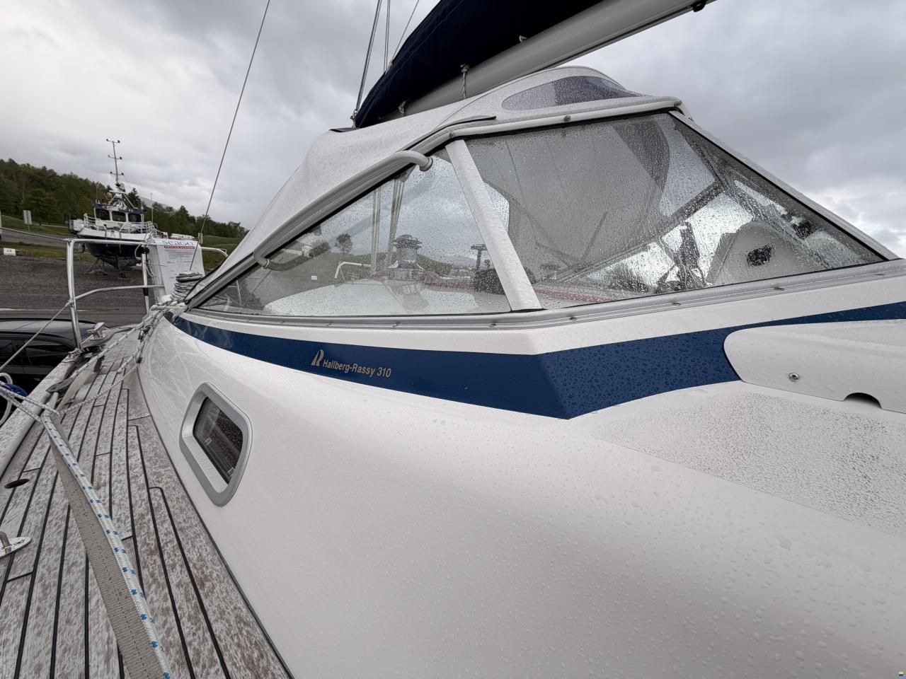 Hallberg-Rassy 310