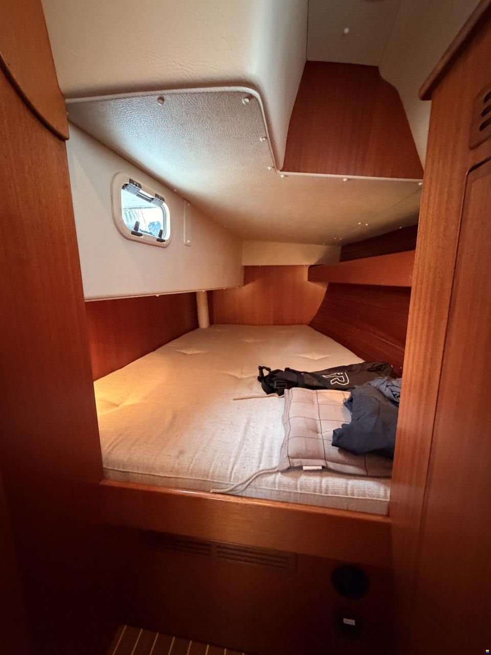 Hallberg-Rassy 310