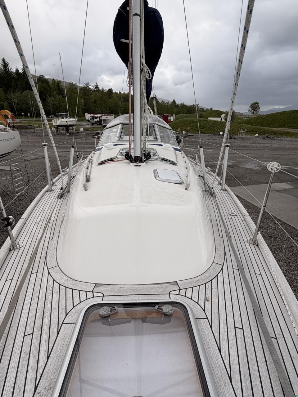 Hallberg-Rassy 310