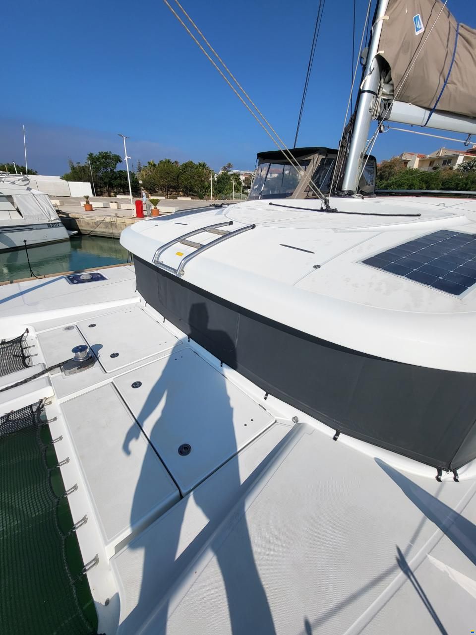Lagoon 39
