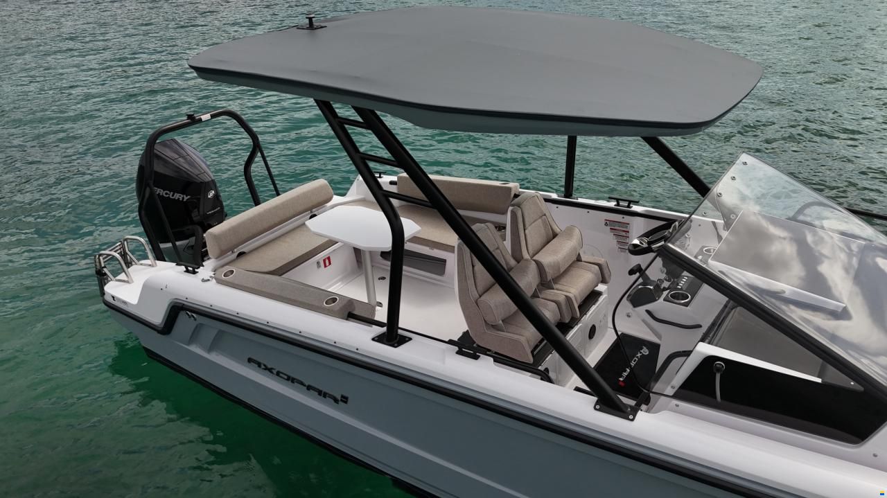 Axopar 25 Cross-Top