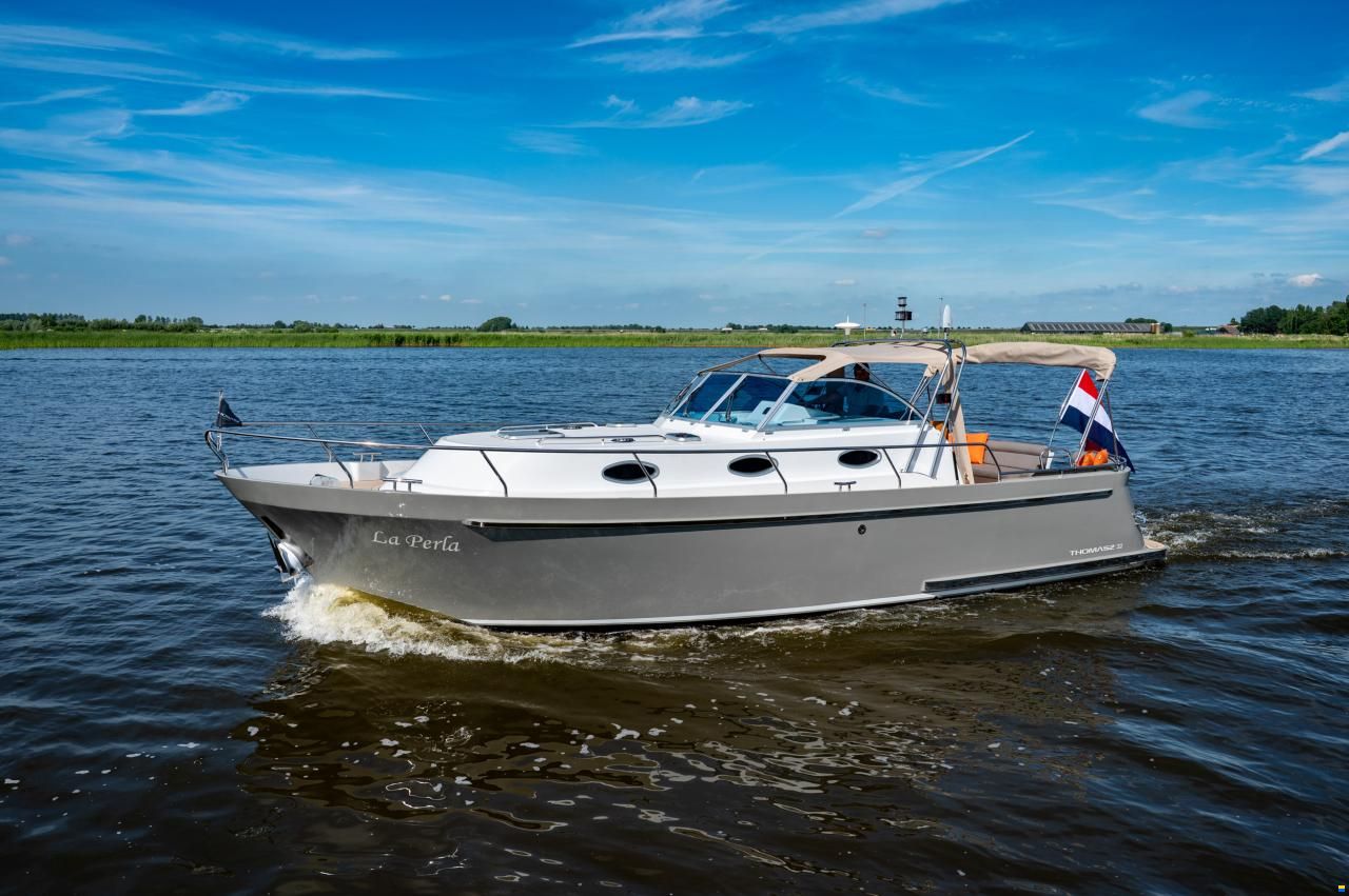 Thomasz Tristan 32 Cabrio