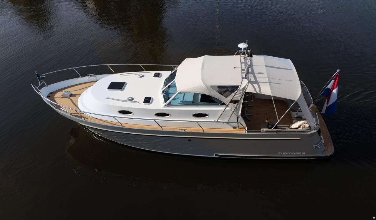 Thomasz Tristan 32 Cabrio