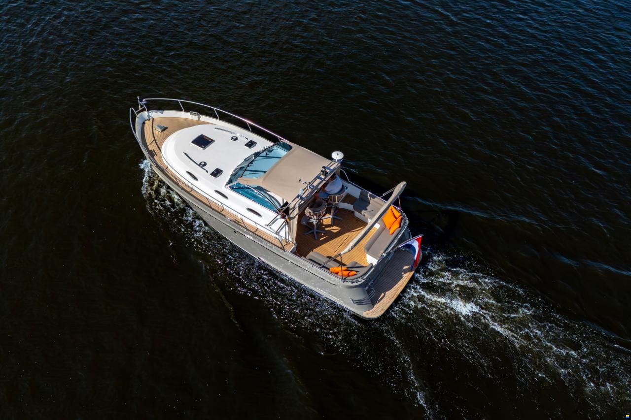 Thomasz Tristan 32 Cabrio