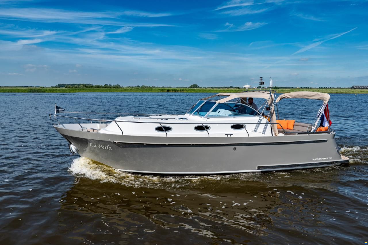 Thomasz Tristan 32 Cabrio