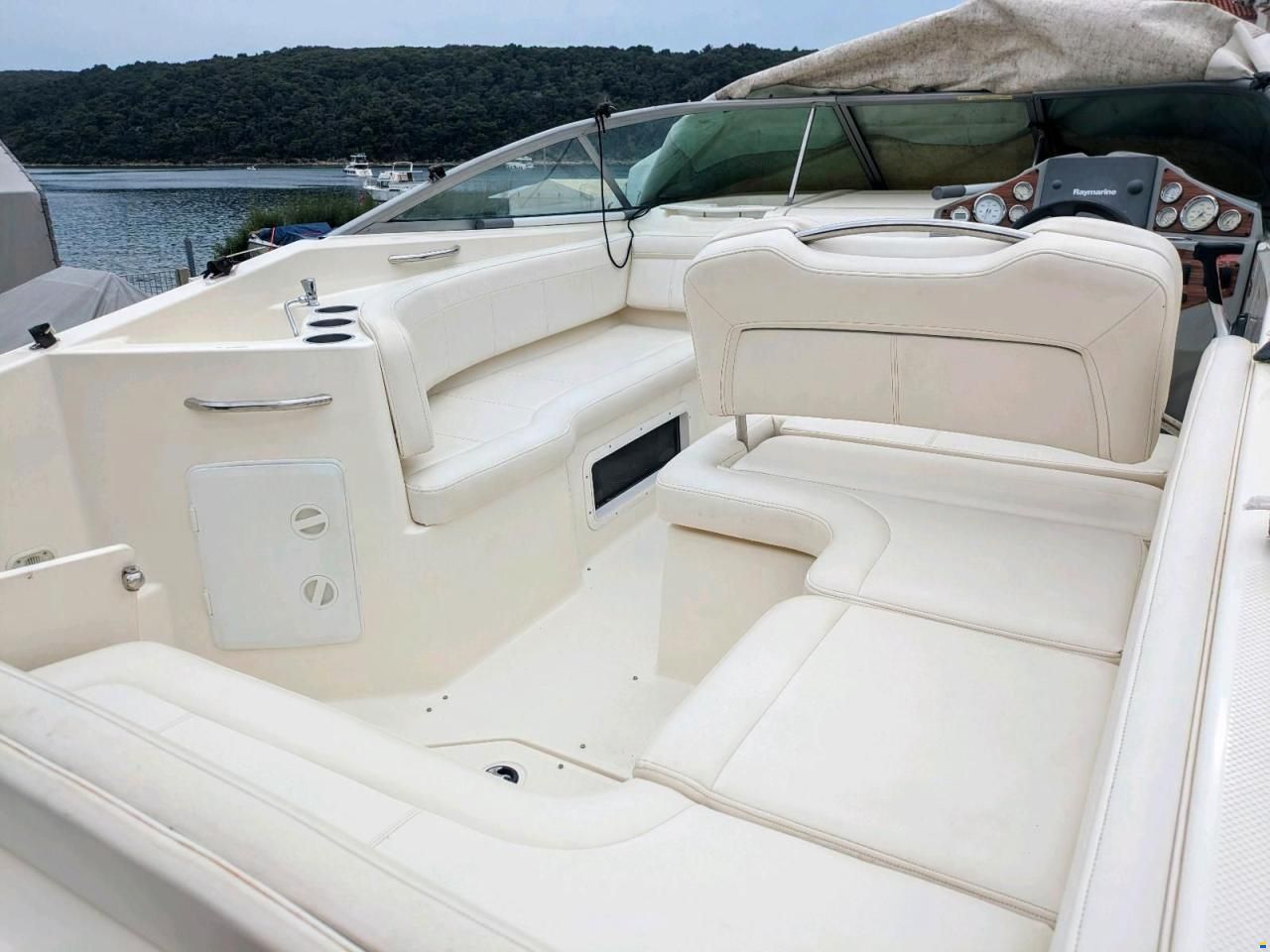 Bayliner 245