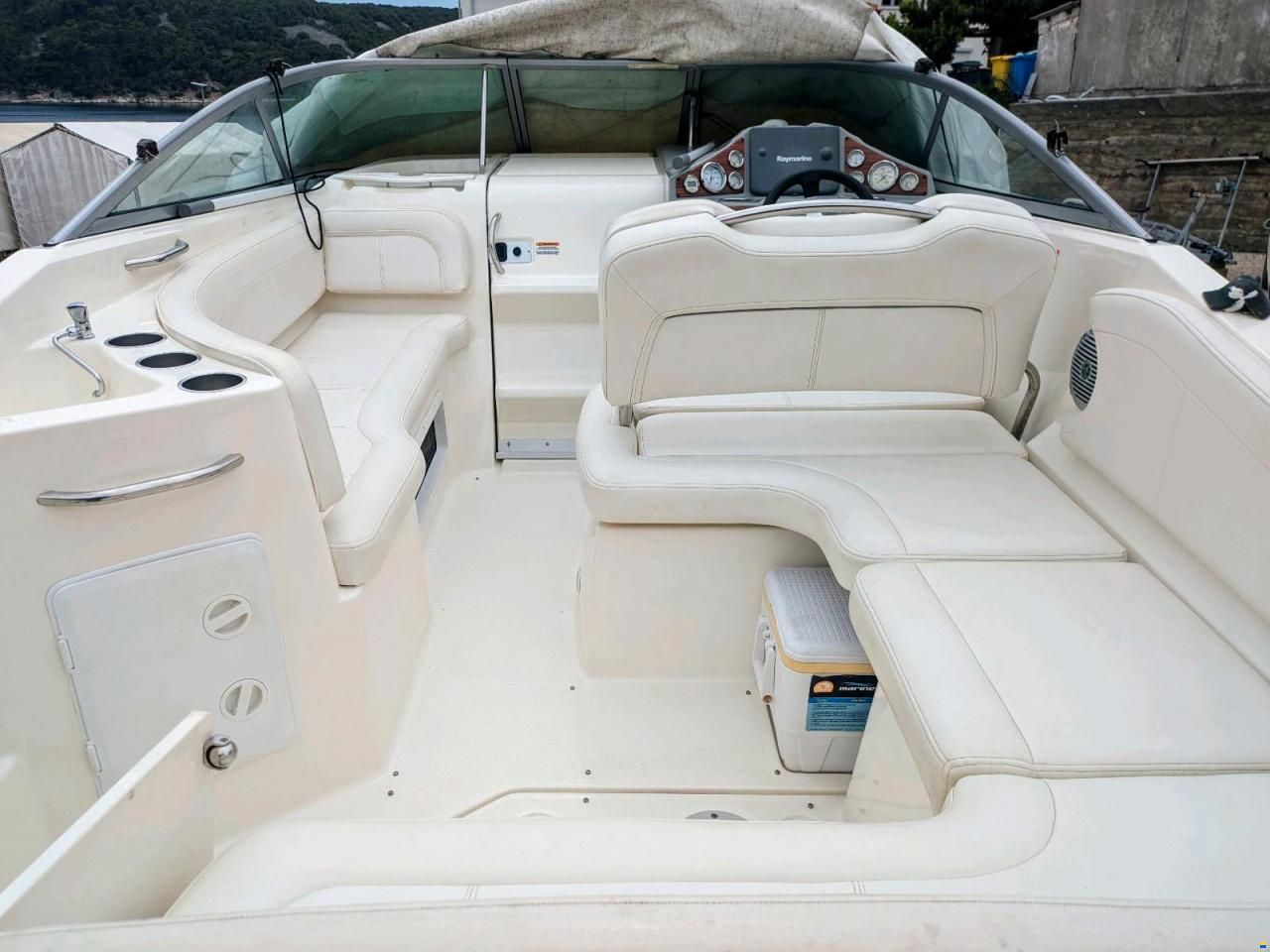 Bayliner 245