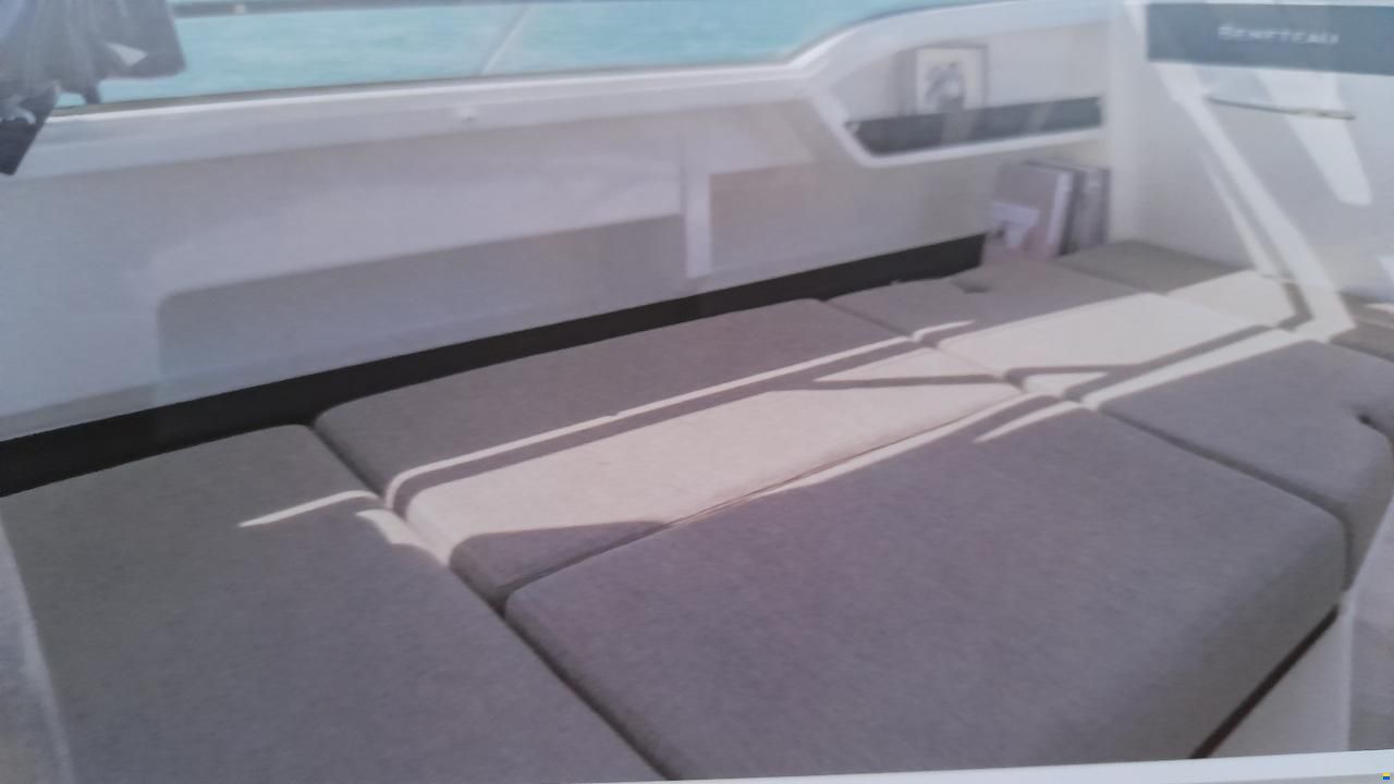 Beneteau Antares 8