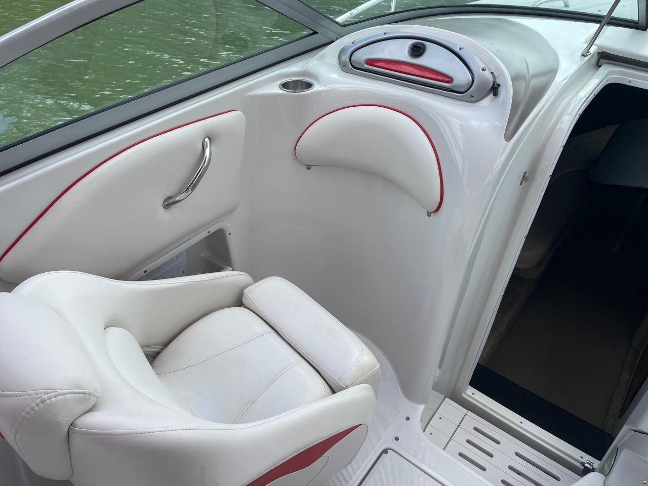 Crownline 275 CCR