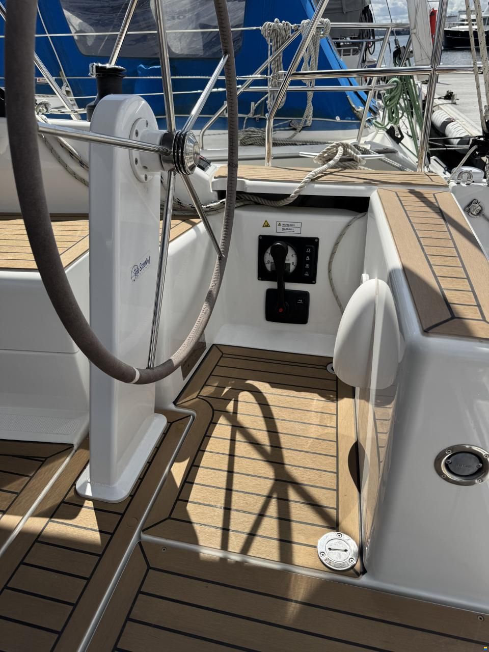 Hanse 348