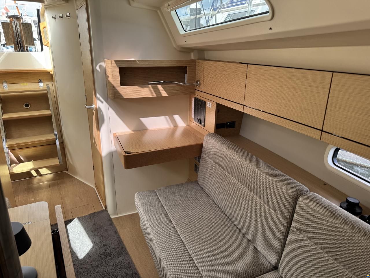Hanse 348