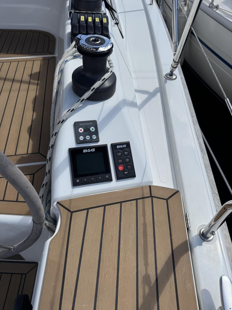 Hanse 348