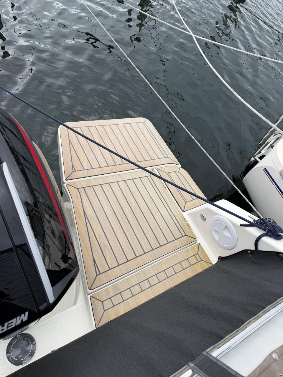 Quicksilver 755