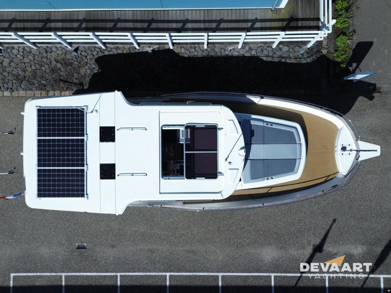 Delphia 1200 Bluescape