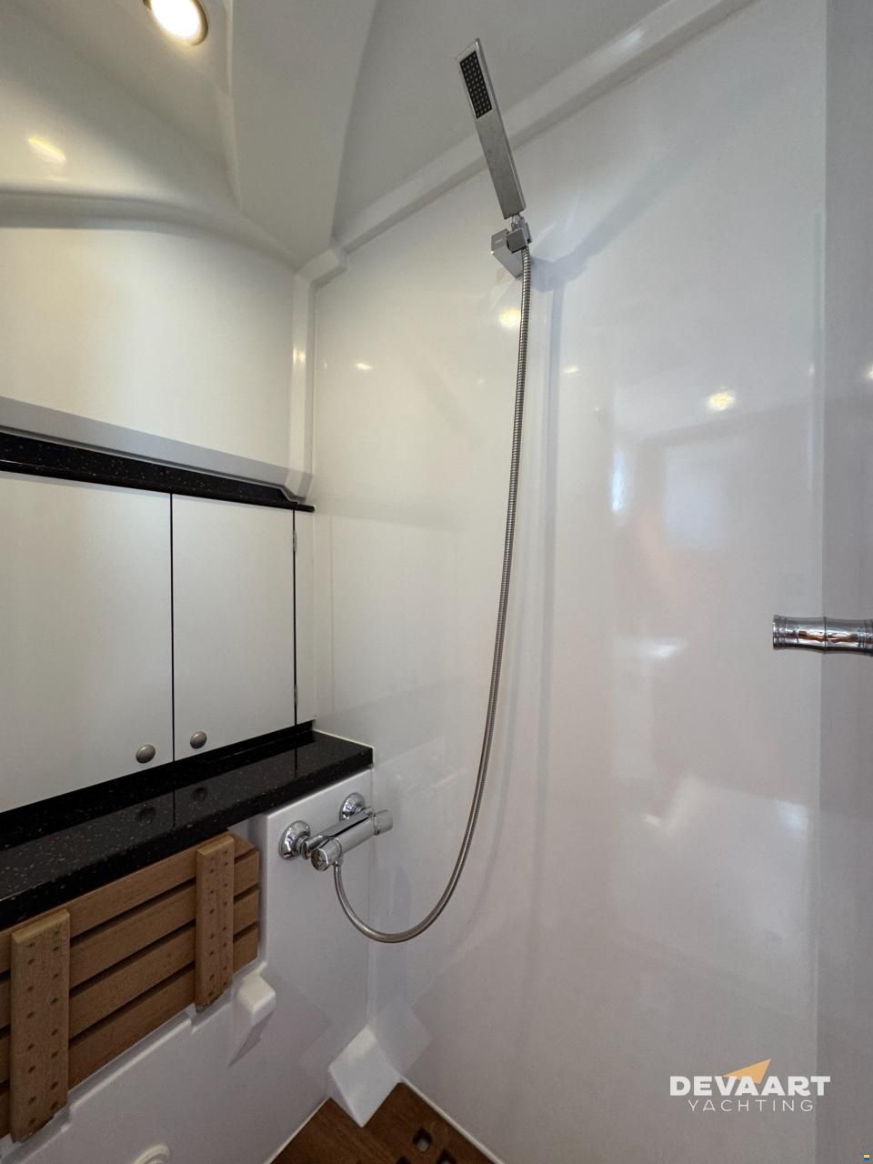 Delphia 1200 Bluescape