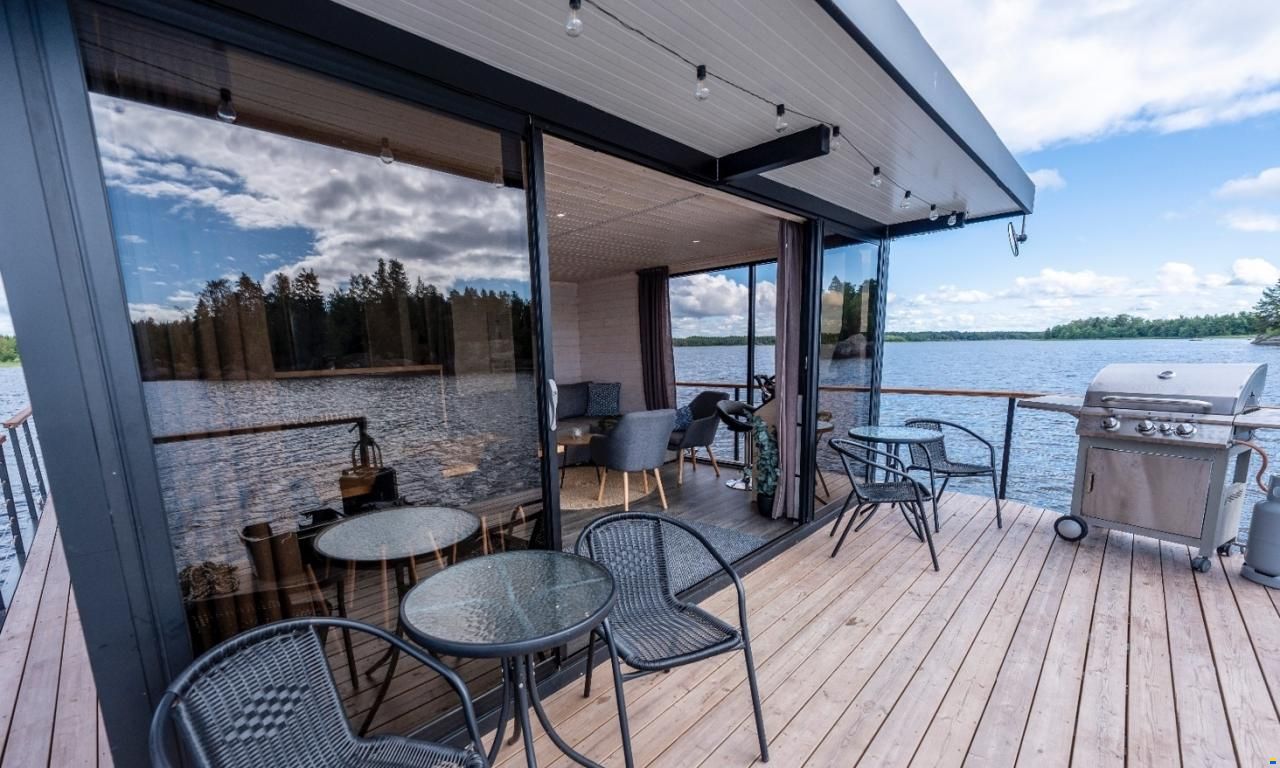HUSBÅT-POWERCATAMARAN