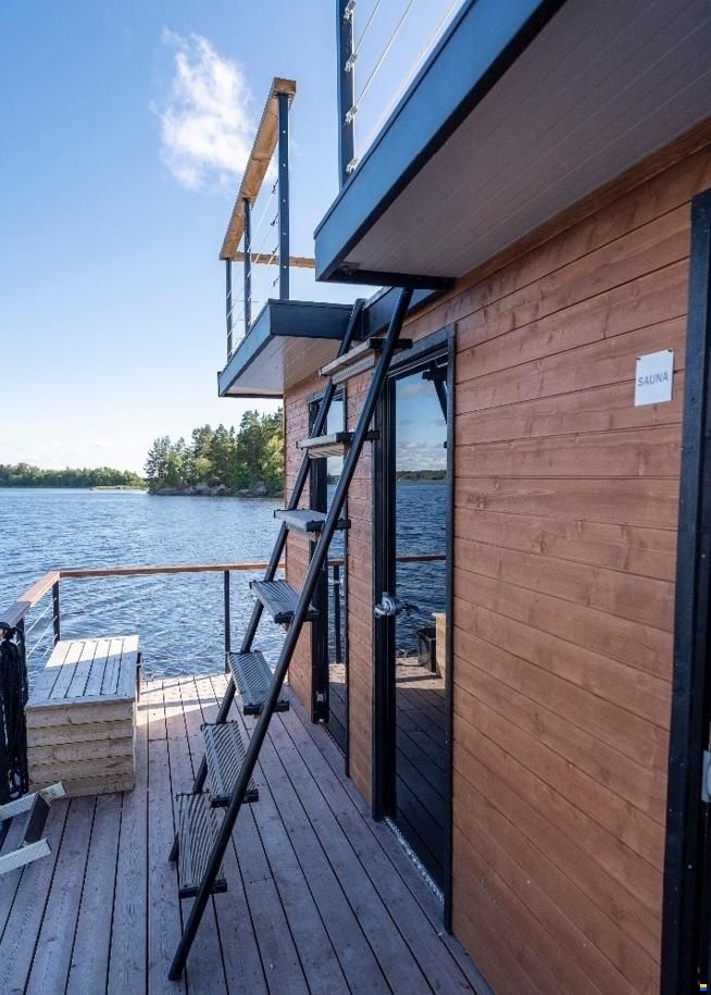 Husb&aring;t Powercatamaran