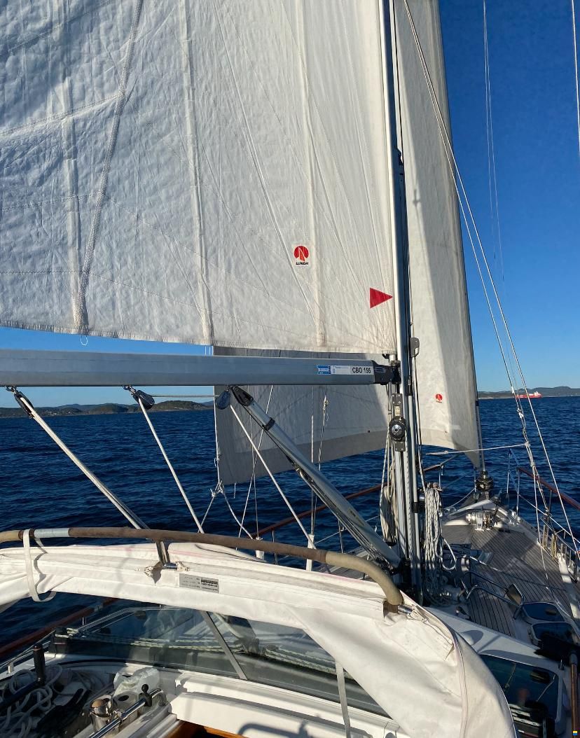 Nauticat 37