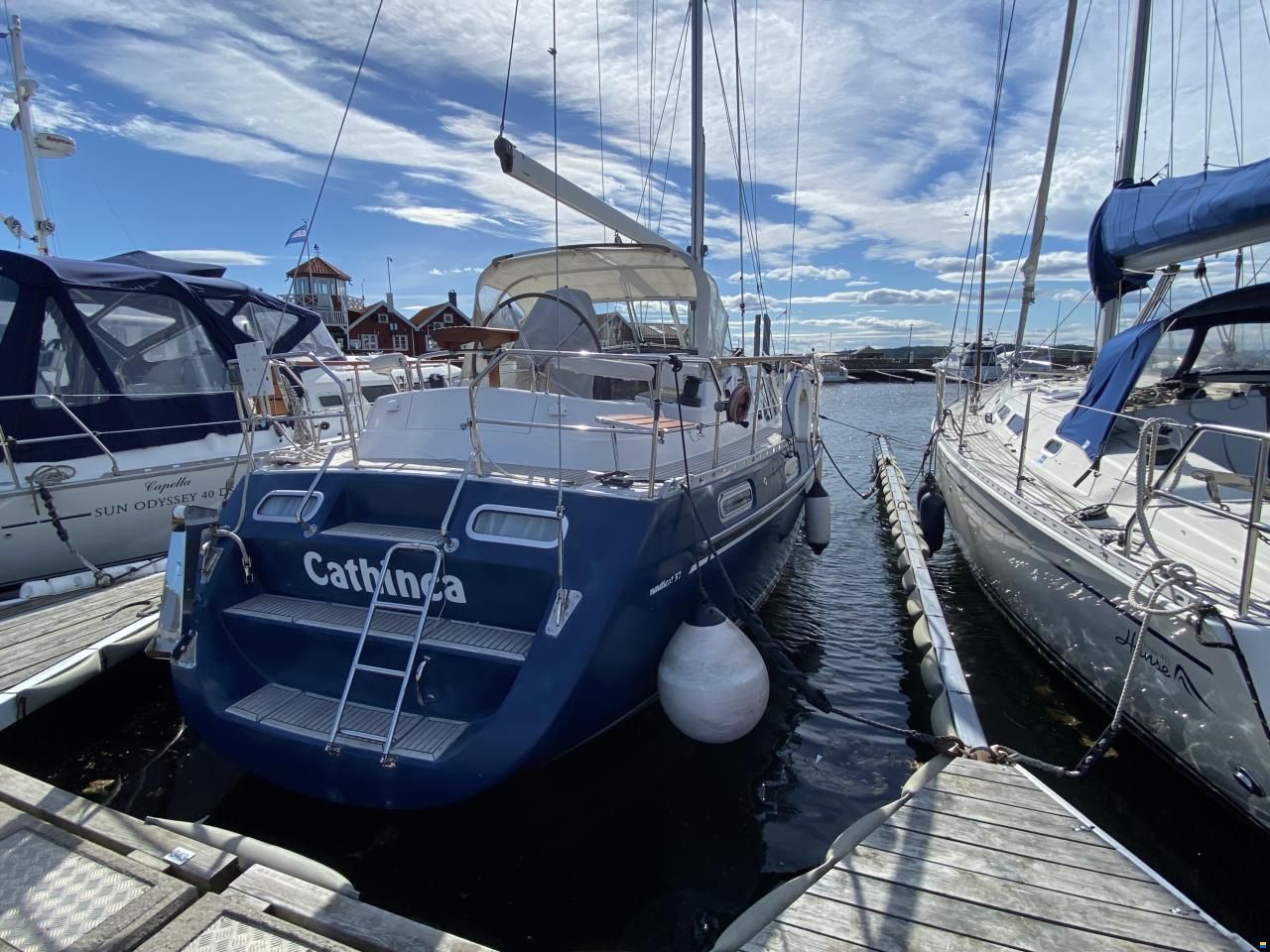 Nauticat 37