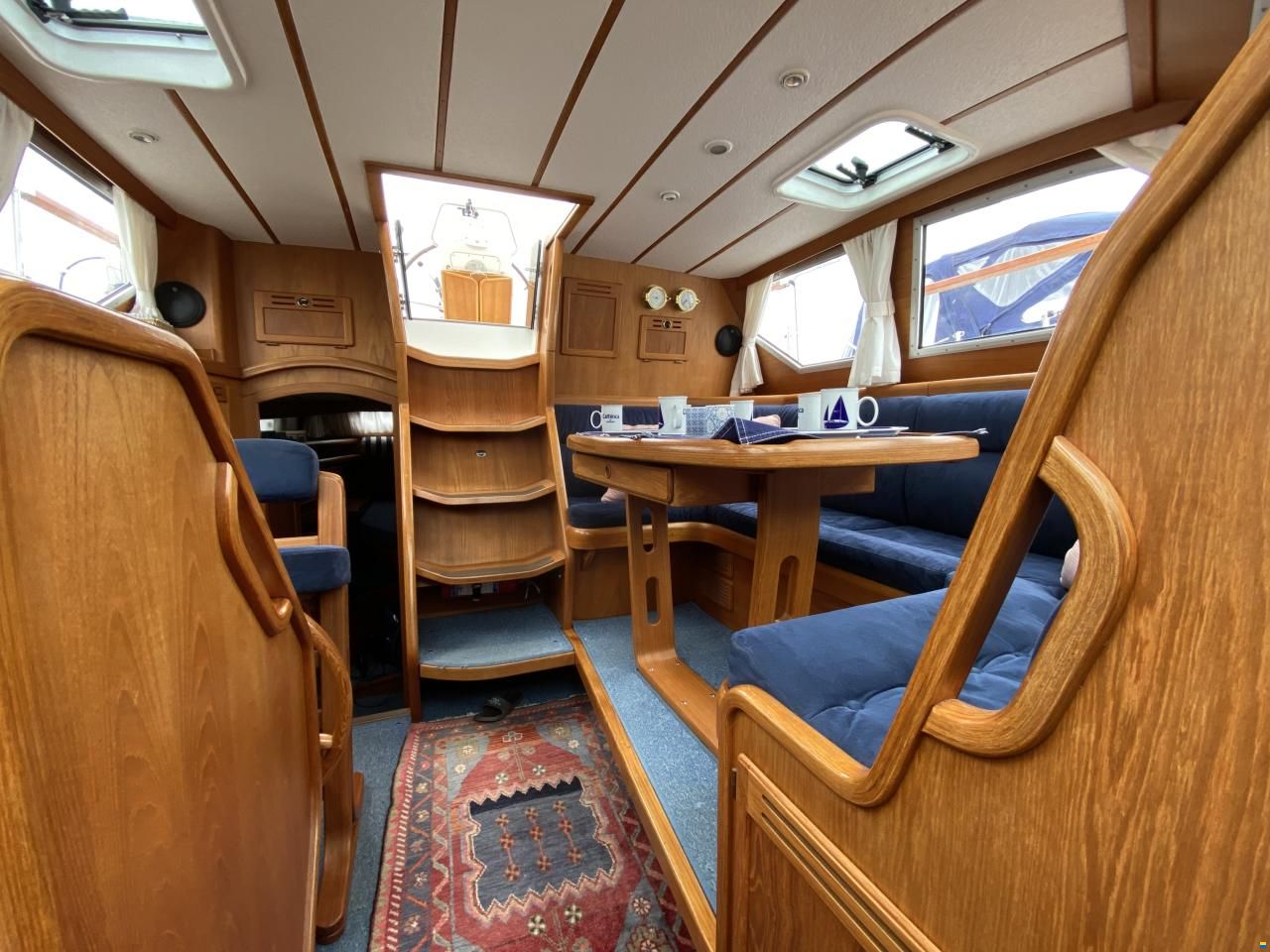 Nauticat 37